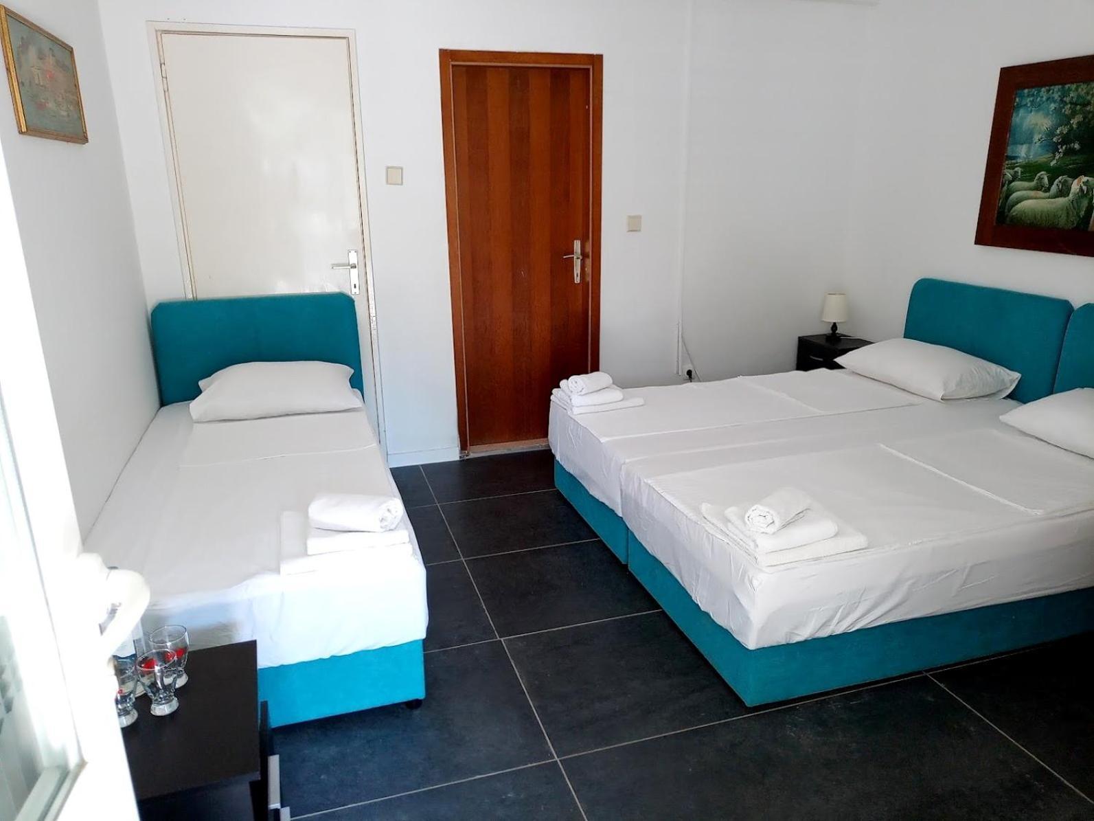 Guesthouse Gradina Loviste Exterior photo